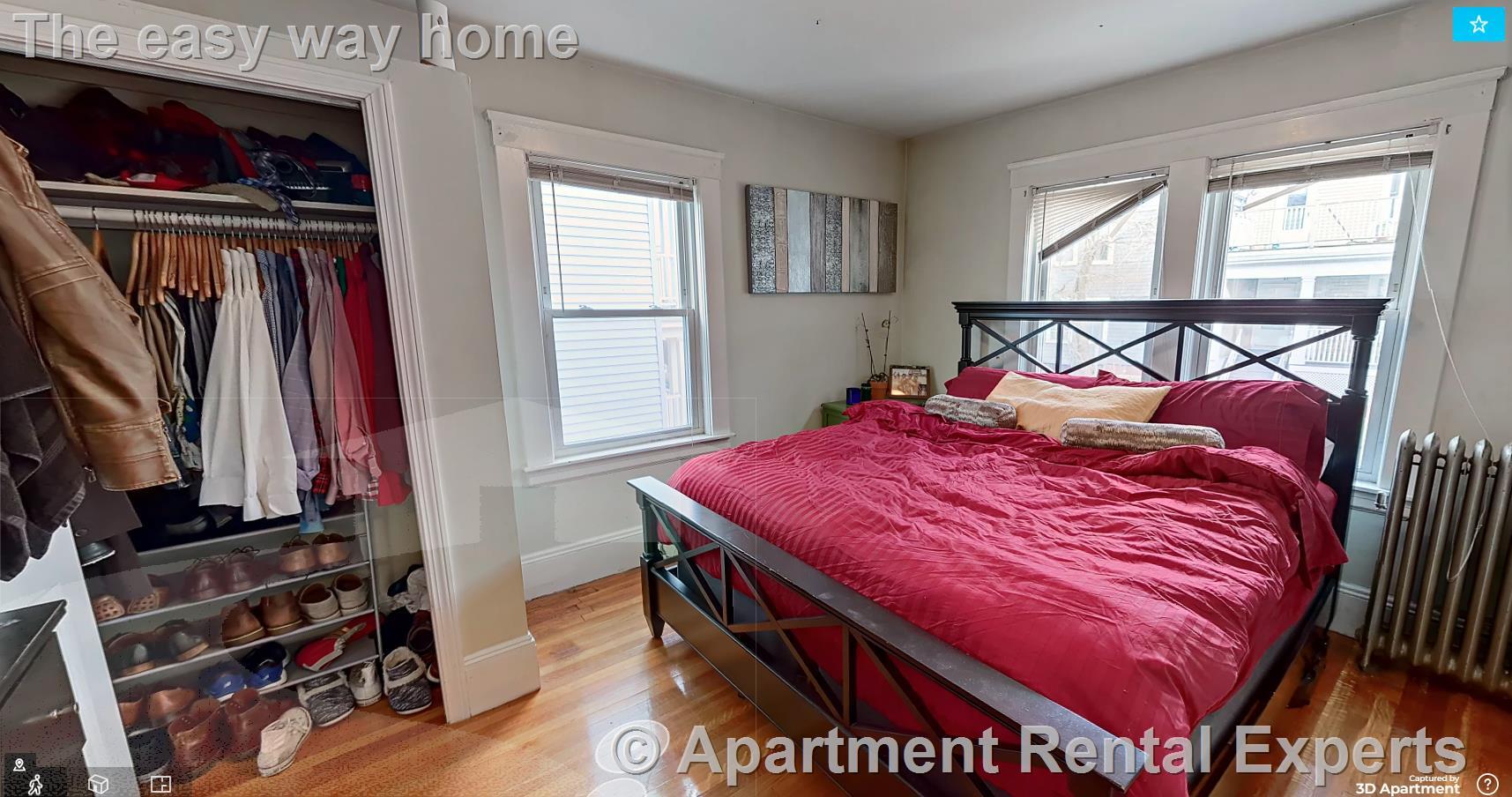 Building Photo - 18 Bond St