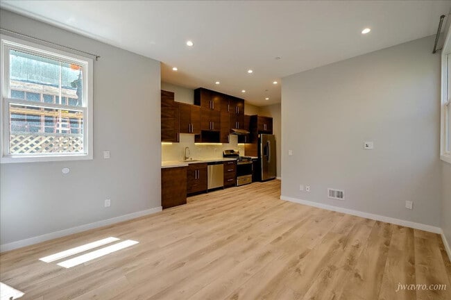 Building Photo - 4143 24th St