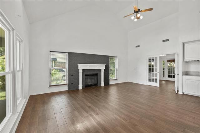 Building Photo - 2704 Wolff Dr