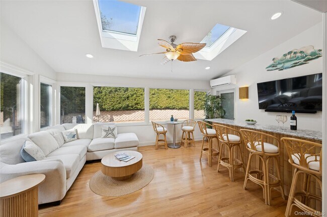 Building Photo - 126 Malloy Dr