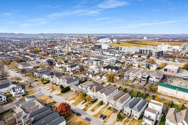 Building Photo - 4604A Michigan Ave