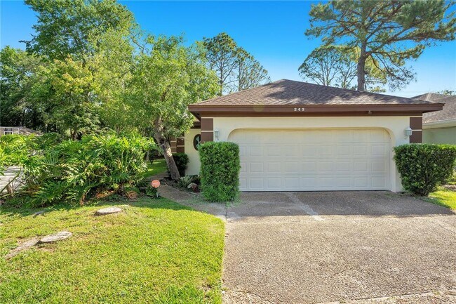 Primary Photo - 243 S Shadowbay Blvd