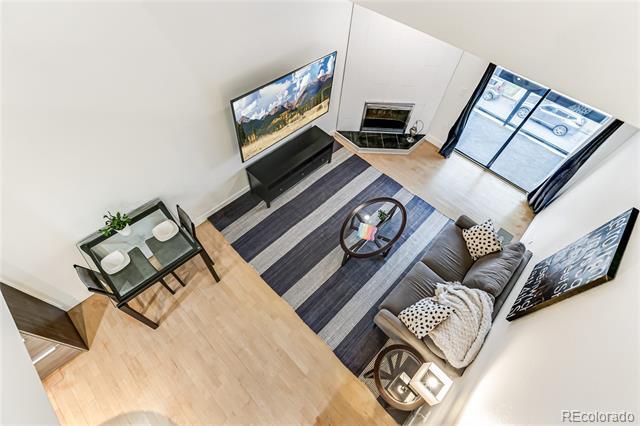 Building Photo - 350 Detroit St