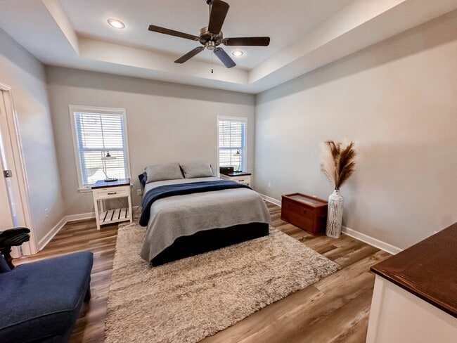 Building Photo - 6454 Self Creek Rd