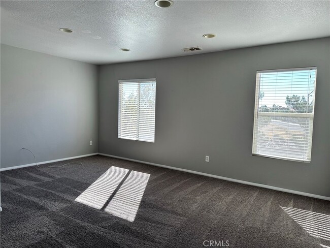 Building Photo - 14886 Shetland Ct