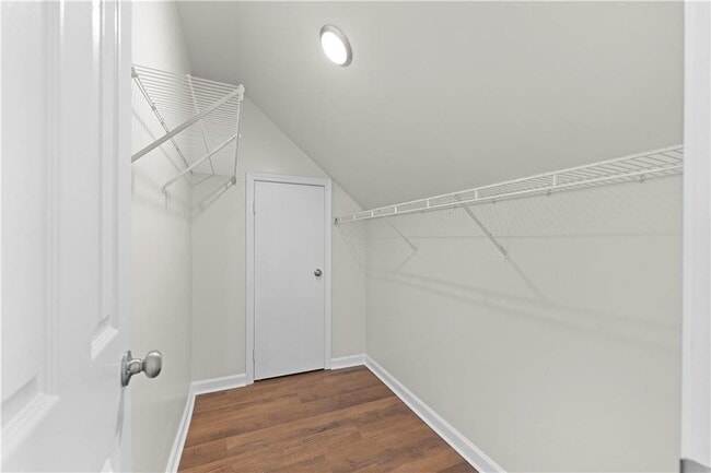 Building Photo - 6015 Canaan Woods Dr SW