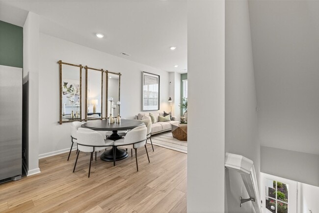 Building Photo - 1206 Harper Lndg