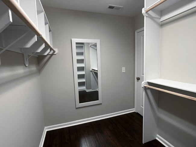 Building Photo - 1414 Southpoint Trl