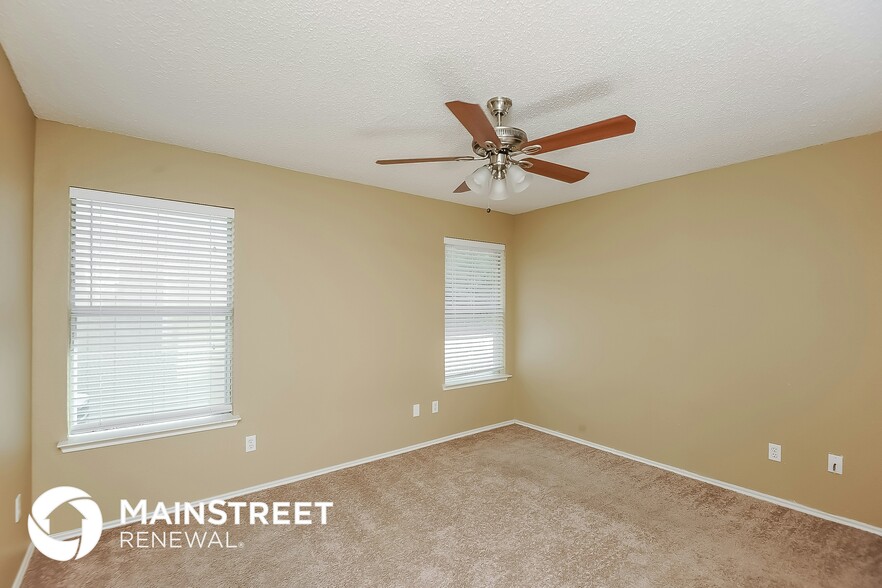 Building Photo - 7001 Avington Way