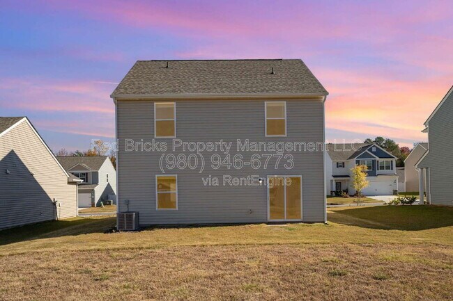 Building Photo - 2222 Transatlantic Ave