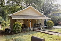 Building Photo - 209 Mill St