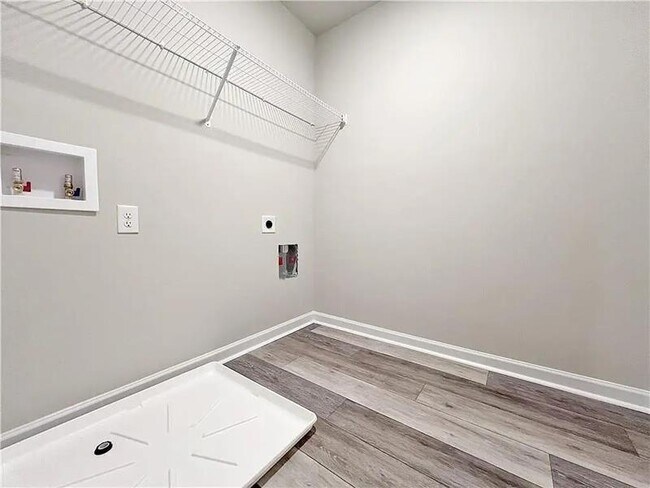 Building Photo - 5520 Rock Place Ct