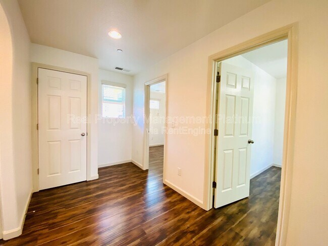 Building Photo - 3628 Elevations Way