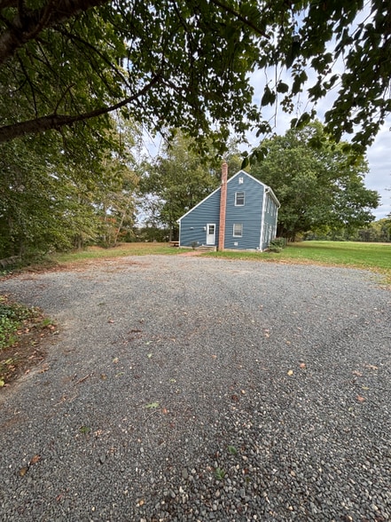 Building Photo - 9919 Augustine Herman Hwy