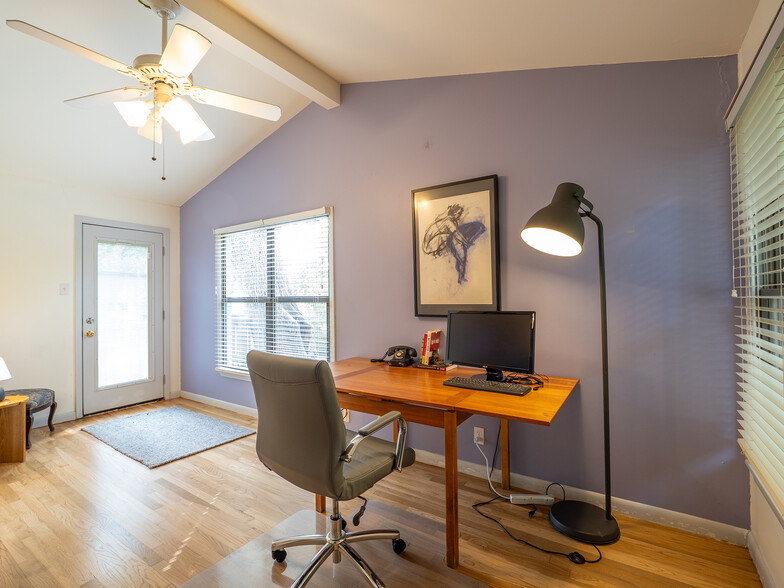 Building Photo - 4617 Finley Dr