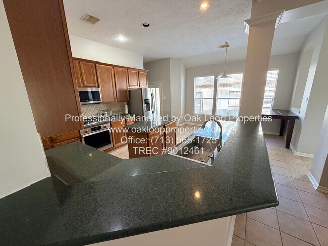 Building Photo - 1299 Ocean Manor Ln