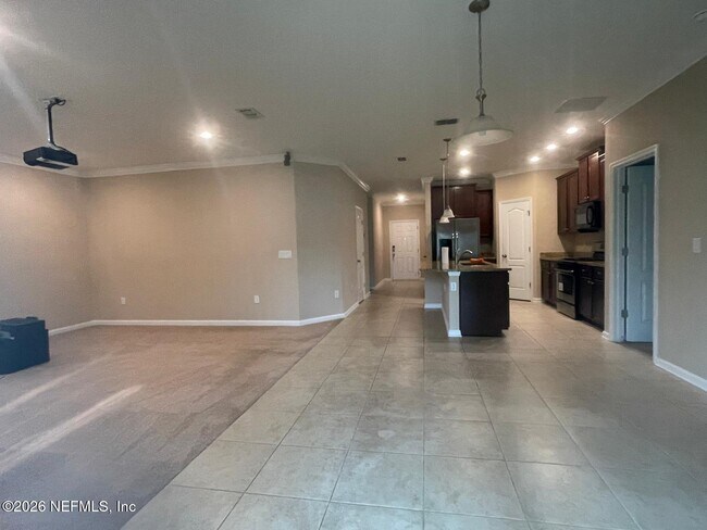 Building Photo - 2618 Las Calinas Blvd