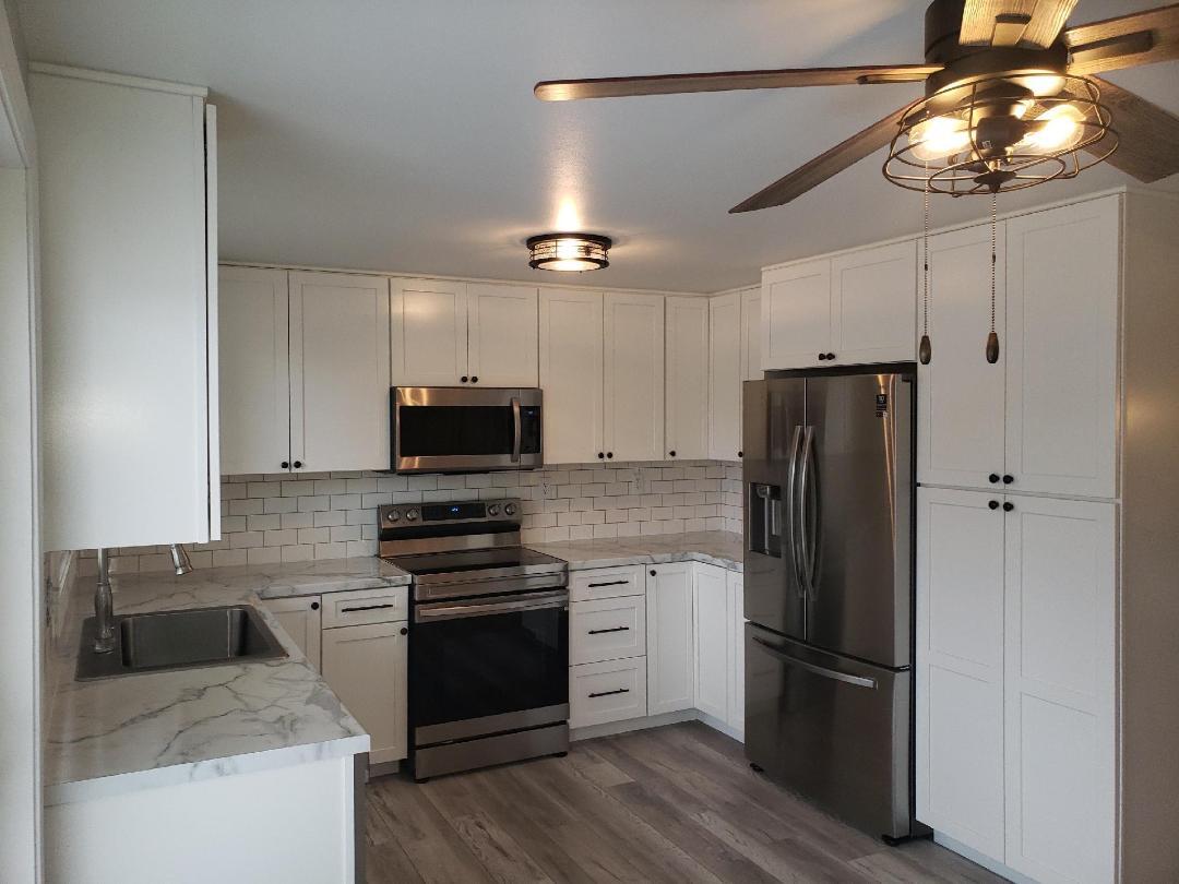 Building Photo - 2450 Hamilton St