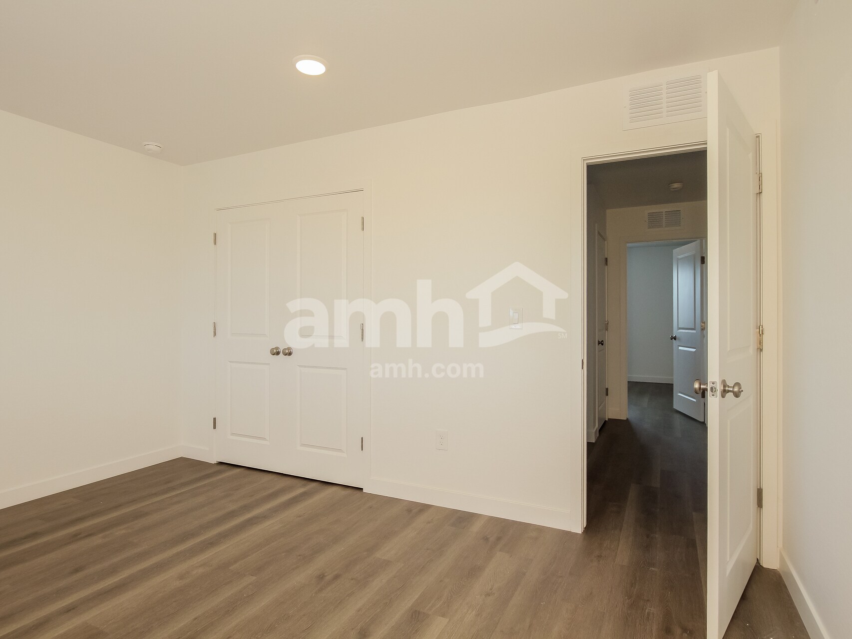 Building Photo - 12631 W Flynn Ln