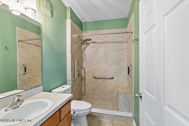 Building Photo - 2875 Golden Lake Loop