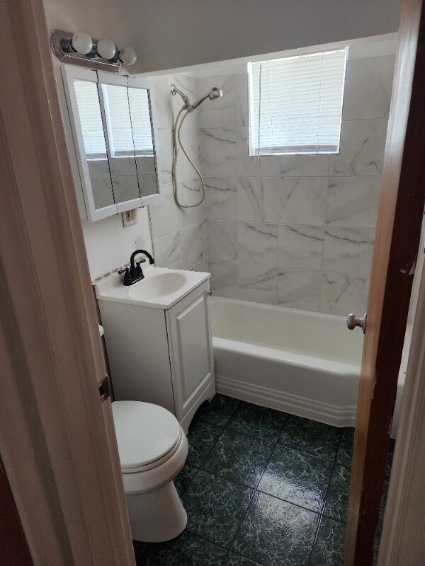 Building Photo - 14001 East 35th St S