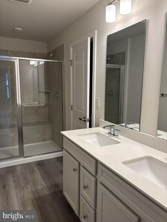 Building Photo - 2652 Tisbury Ln