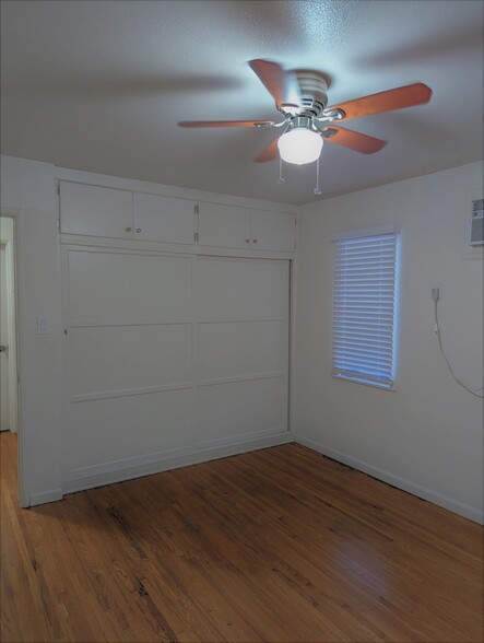 Bedroom with Built-in Closet/Storage - 210 S Bushnell Ave