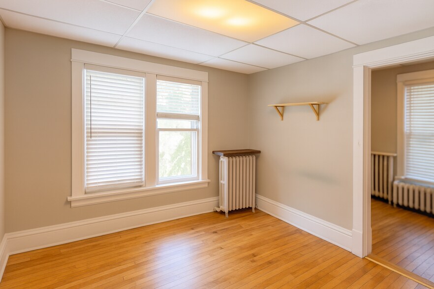 Building Photo - 1759 Iglehart Ave