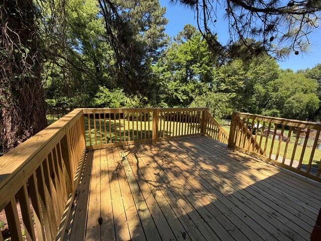 Building Photo - 3/2 House in Woodfin Estates $1,795