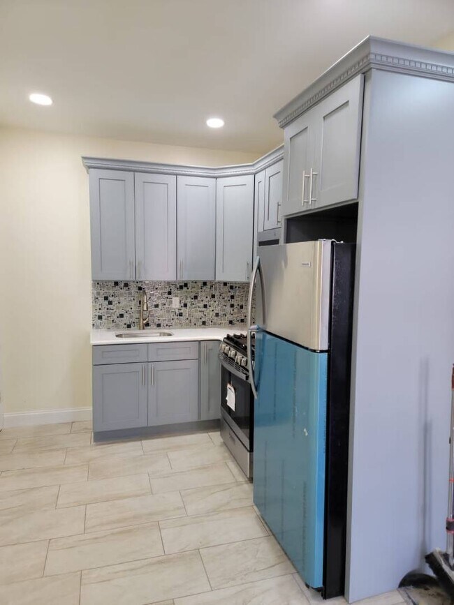 10716 Guy R Brewer Blvd 10716 Guy R Brewer Blvd Queens NY 11433