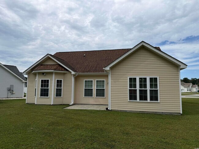 Building Photo - 229 Holden Dr