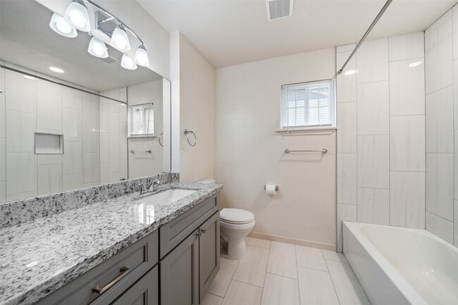 Building Photo - 10170 Hanka Dr