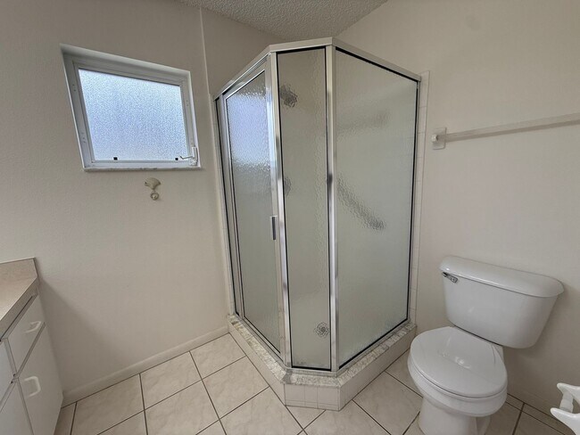 Building Photo - On Top of the World – Spacious Home in Pre...