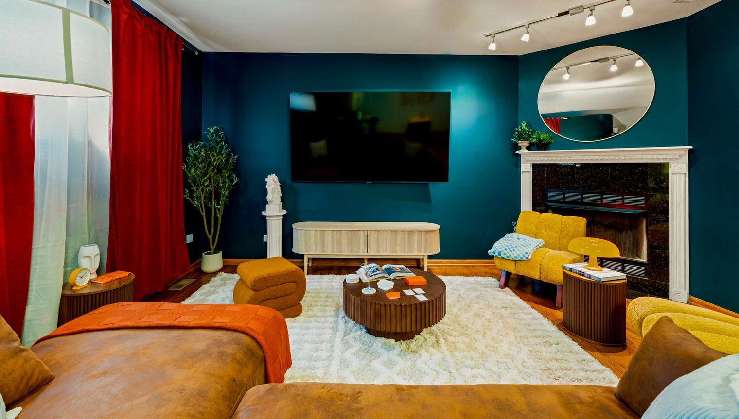 Building Photo - 1418 N Talman Ave