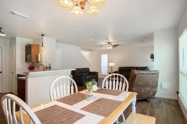 Building Photo - 4246 Hawk Meadow Dr