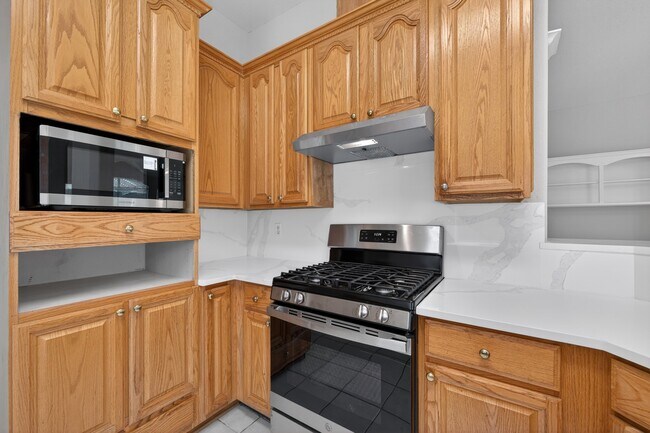 Building Photo - 3918 Abbeywood Dr