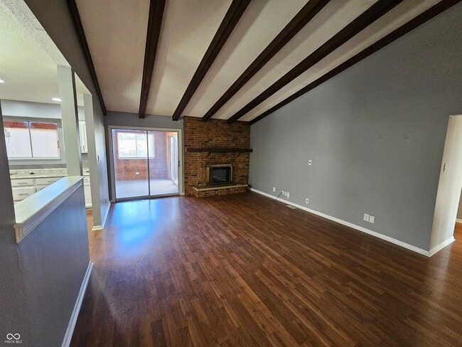 Building Photo - 3121 Shadow Brook Dr