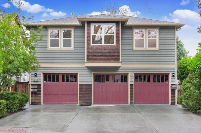 Primary Photo - 718 26th Ave S