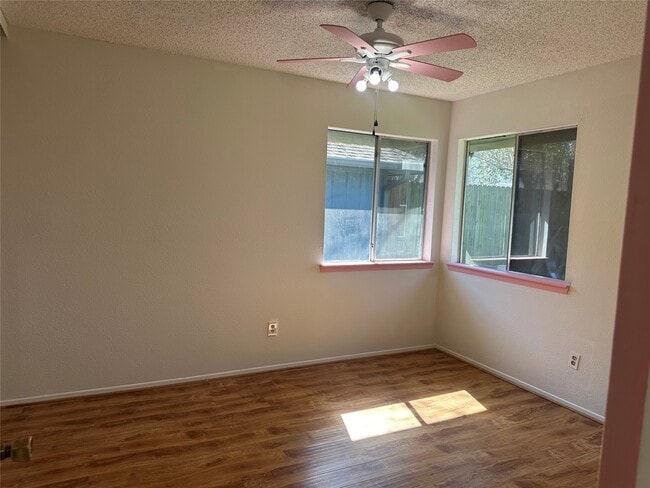 Building Photo - 23335 Tree House Ln