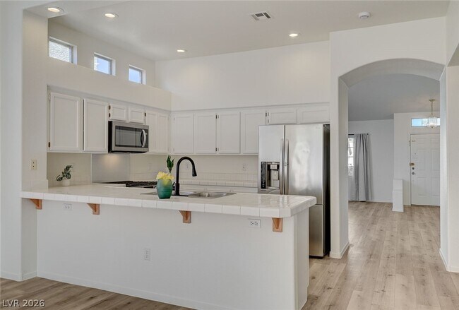 Building Photo - 3329 Ascona Ct