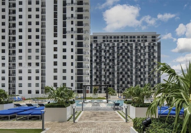 Building Photo - 5225 NW 85th Ave