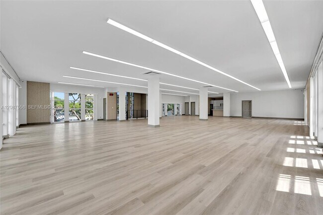 Building Photo - 501 Three Islands Boulevard