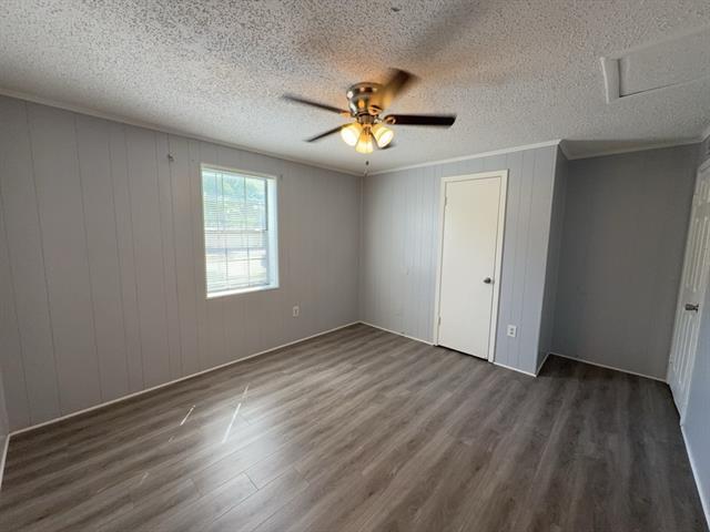 Building Photo - 1611 Voirin Rd