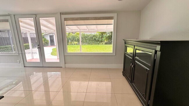 Building Photo - 2474 SW 24th Ter