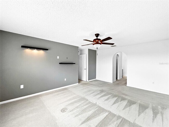 Building Photo - 1035 Ronlin St