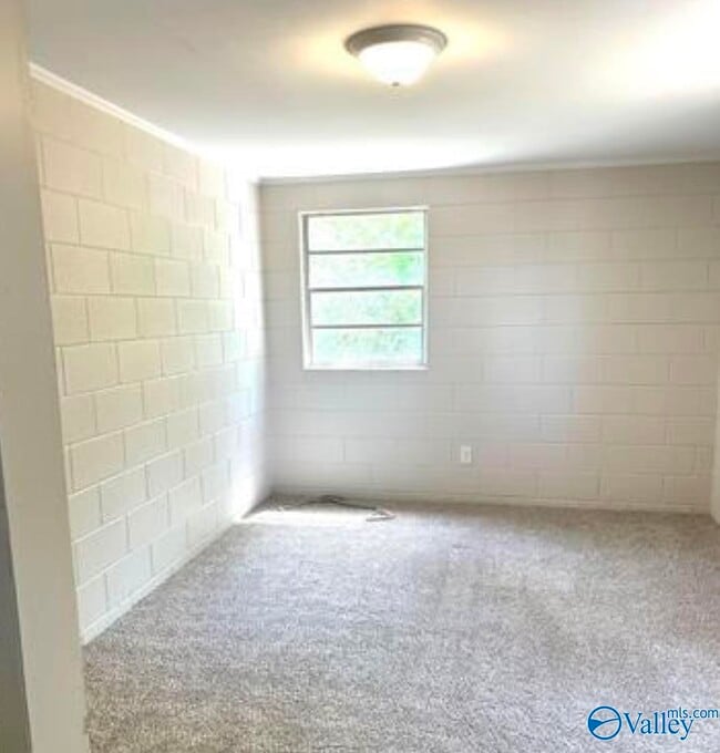 Building Photo - 9201 AL-75