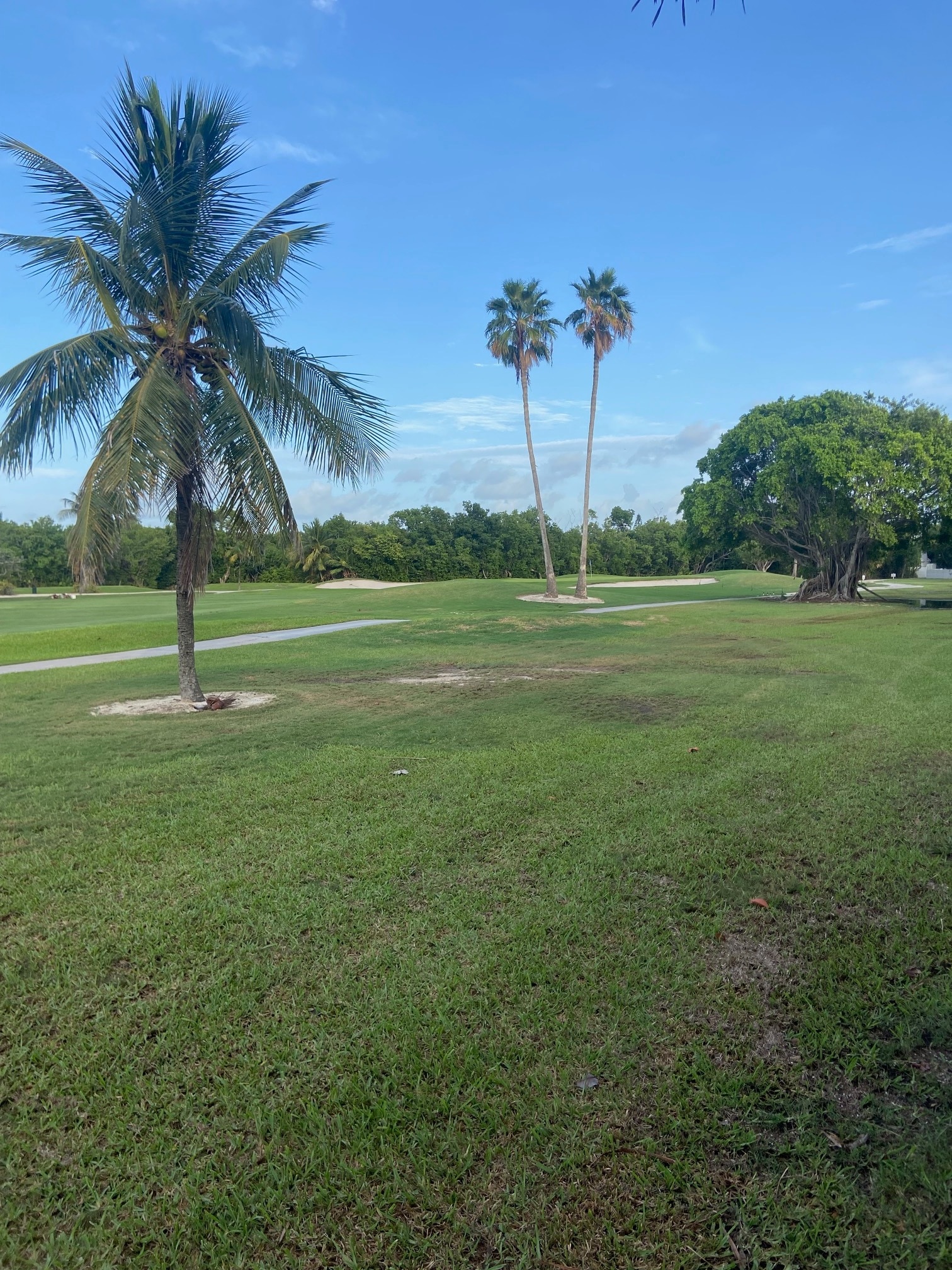 Building Photo - 113 Golf Club Dr