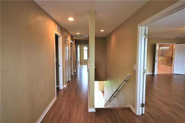 Building Photo - 9707 Lake District Ln