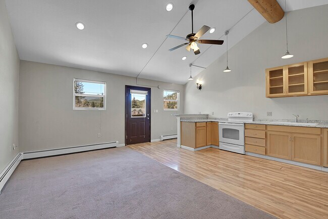 Building Photo - 3440 Myers Gulch Rd