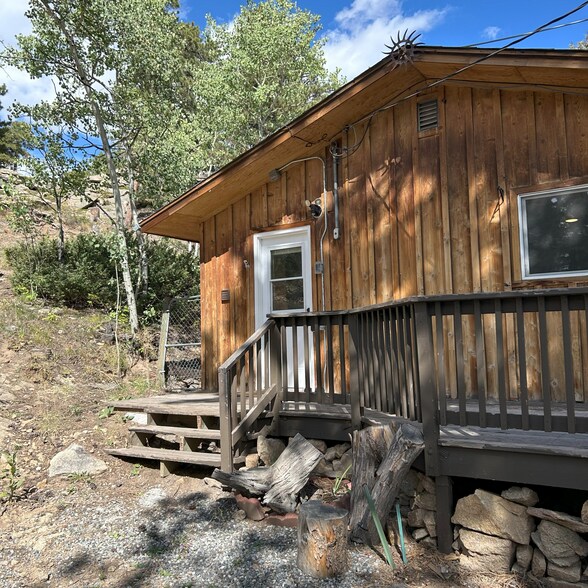 Building Photo - 11785 Vonnie Claire Rd